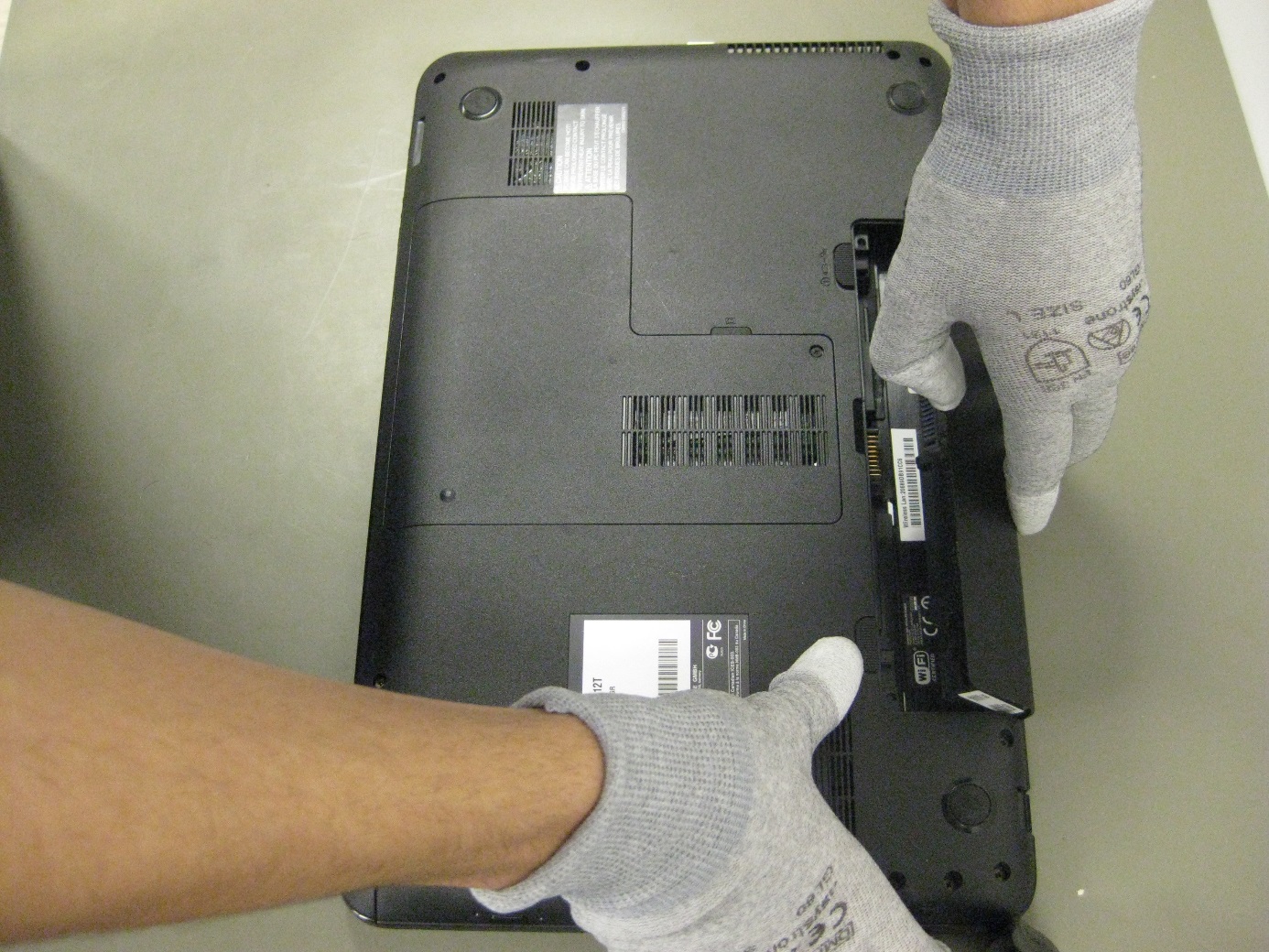 Display-Ausbau Bild 1